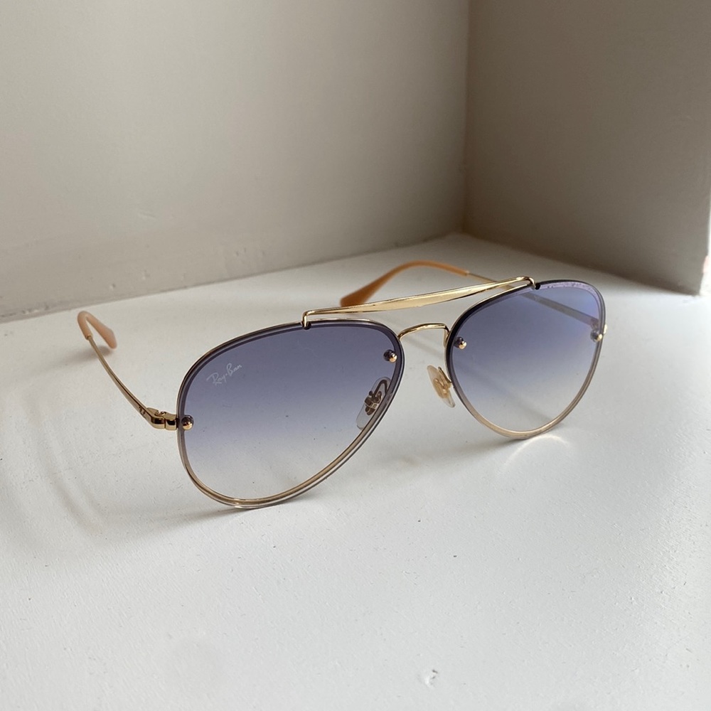 Ray-Ban aviator